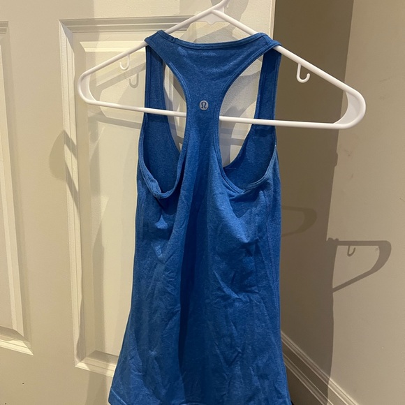 LULULEMON blue tank top - Picture 2 of 2